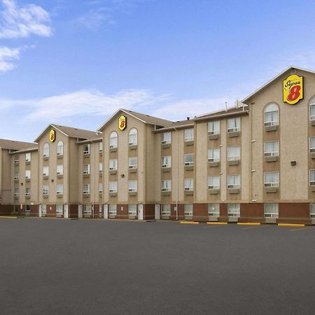 Super 8 By Wyndham Fort Nelson Bc Luaran gambar
