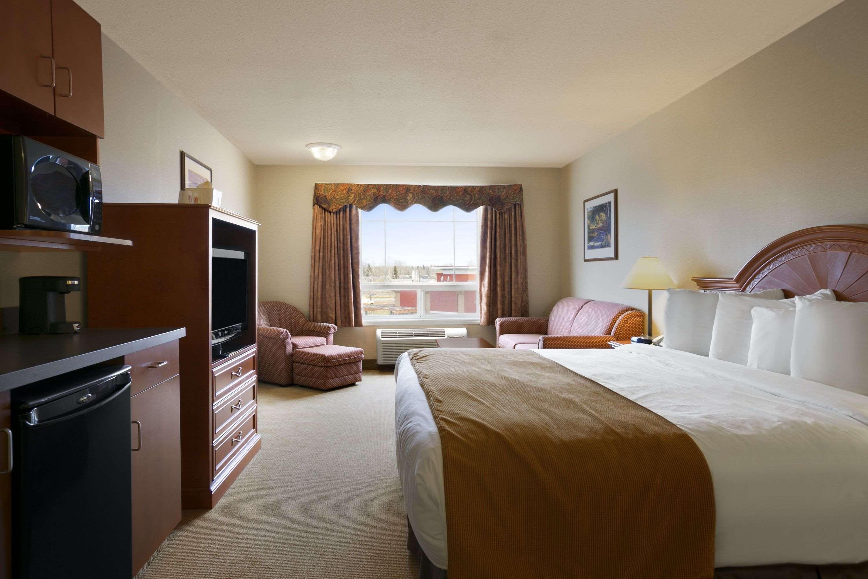 Super 8 By Wyndham Fort Nelson Bc Luaran gambar